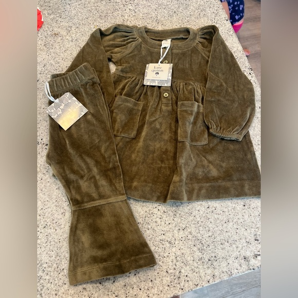 NWT! Kate Quinn dress and pants 12-18 months - Picture 1 of 6